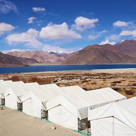 Camp Redstart Hotel Leh Buitenkant foto