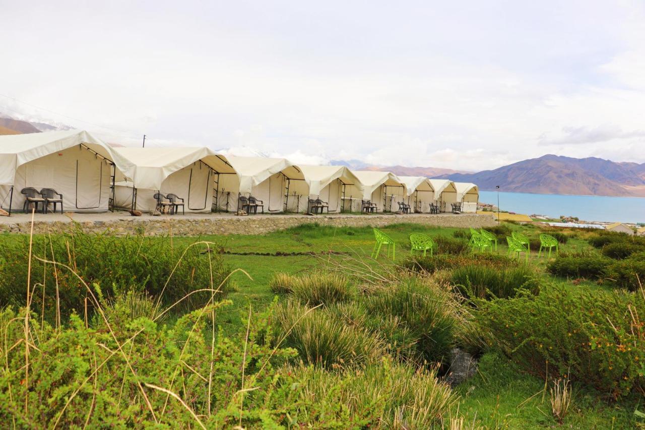 Camp Redstart Hotel Leh Buitenkant foto